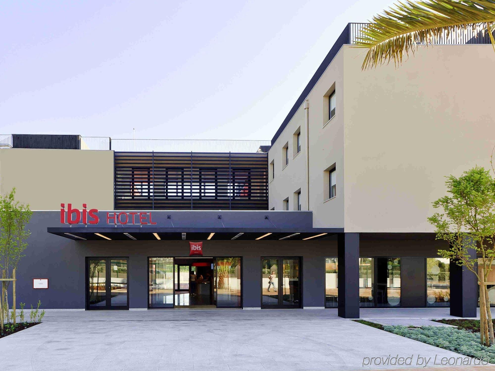 Hotel Ibis Lisboa Sintra Exterior photo