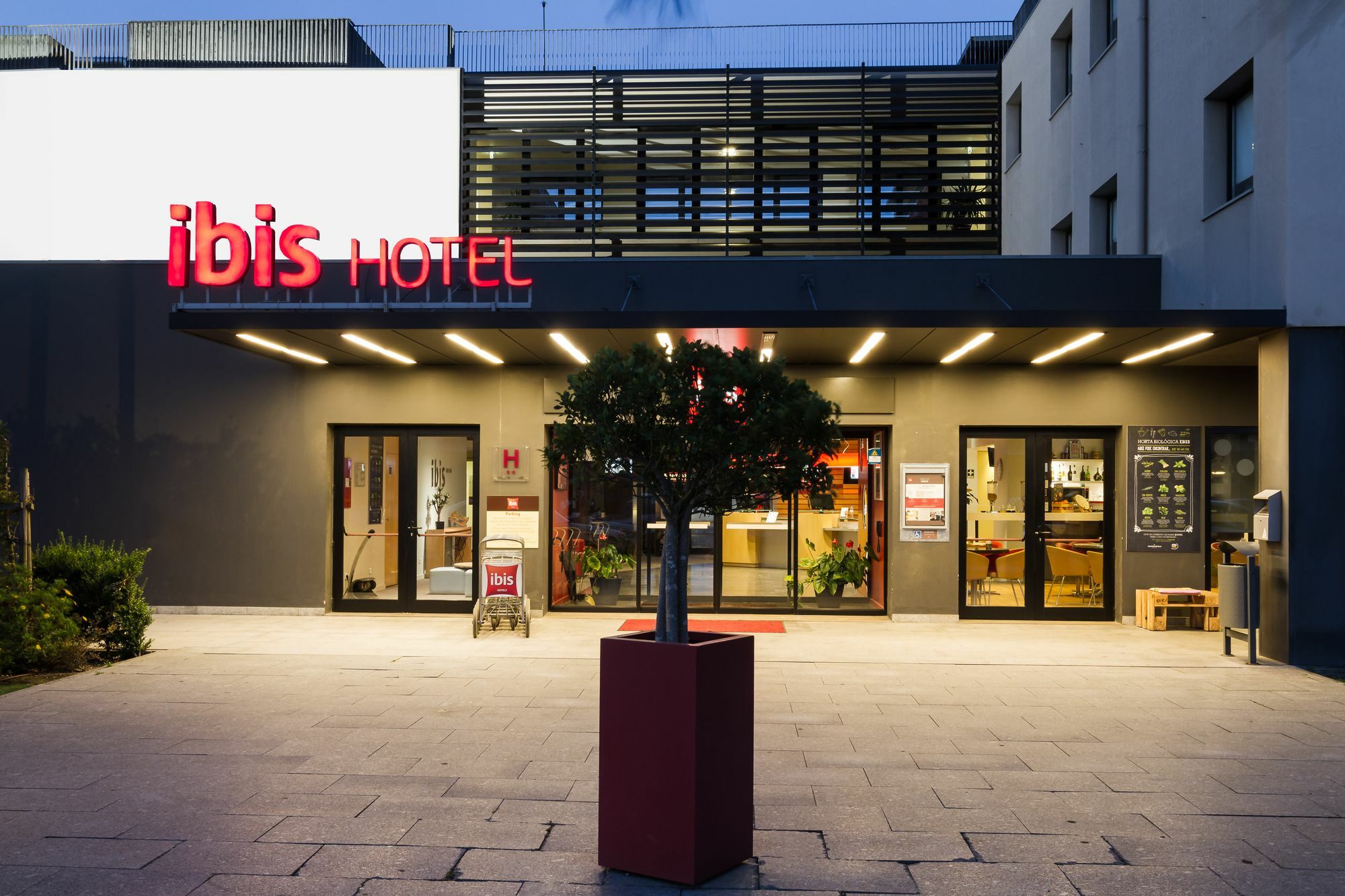 Hotel Ibis Lisboa Sintra Exterior photo